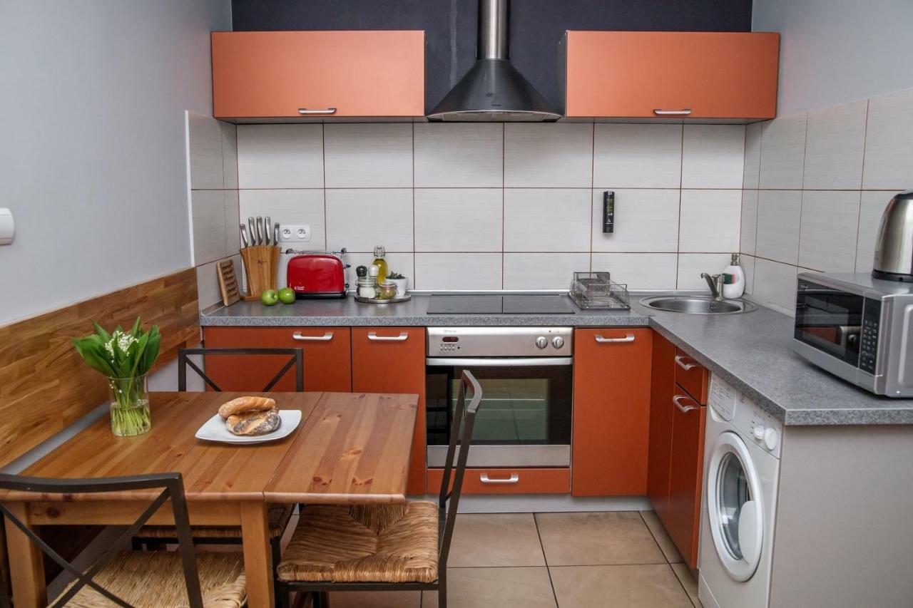 Red Kurka Apartments Kraków Eksteriør billede